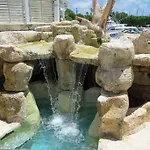 Mariners 210 Great Location With Marina Views
