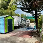 Rv By The Sea - Glamping In The Keys - Sleeps 6