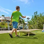 Keys Casa - Elegant Waterfront Retreat, Sleeps 16, Elevator, Private Dock, Putt-Putt