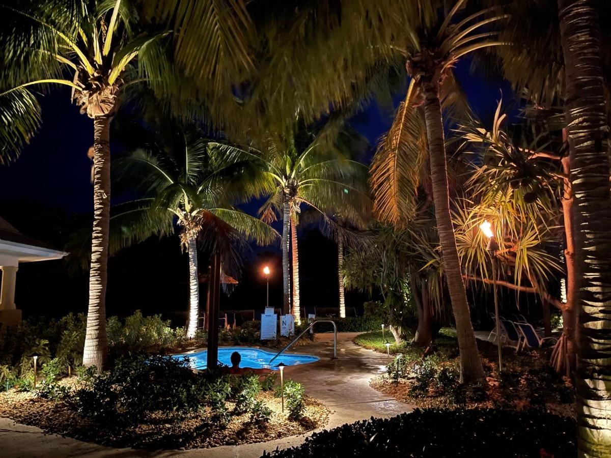 Licensed Mgr - Luxurious Oceanfront W/stunning Views - Upscale Oceanfront Resort! * Key Largo