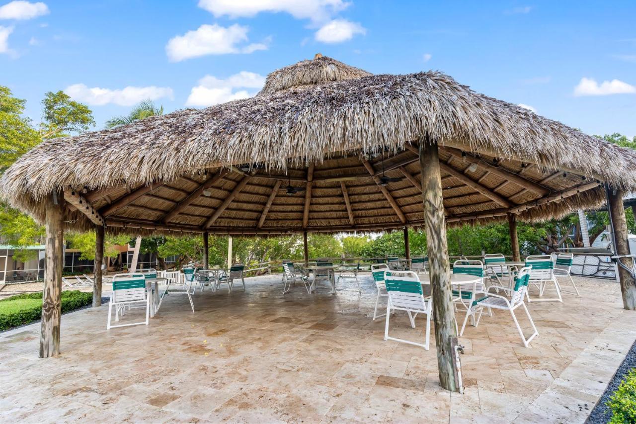 Apartment Voted Key Largo's #1 Destination, Pool, Marina, Kayaks, Tennis, Pickle Ball
