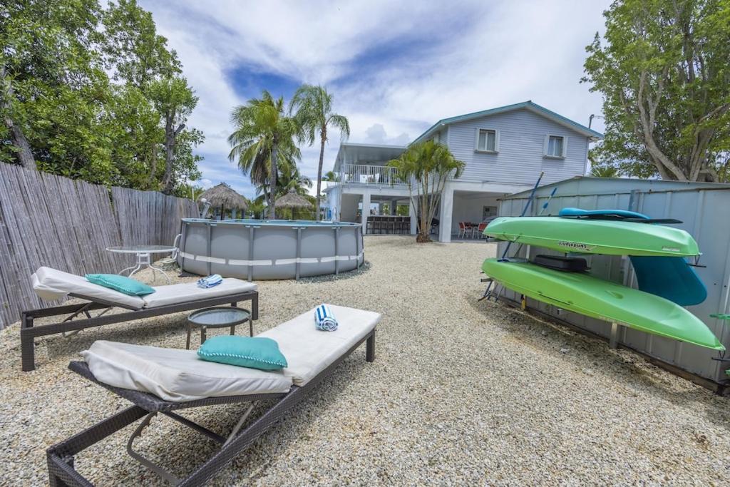 Holiday home Bayside Canal With Dock/ Jacuzzi/ Pool. Key Largo