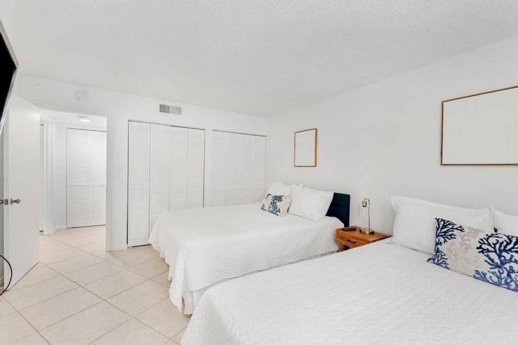 Overlooking Marina/ocean View & Free Golf Cart Key Largo