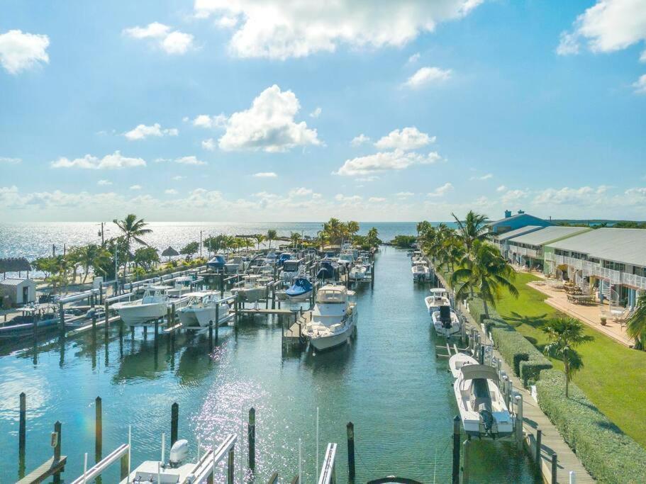 Holiday home Overlooking Lagoon And Pool-free Golf Cart-kayaks