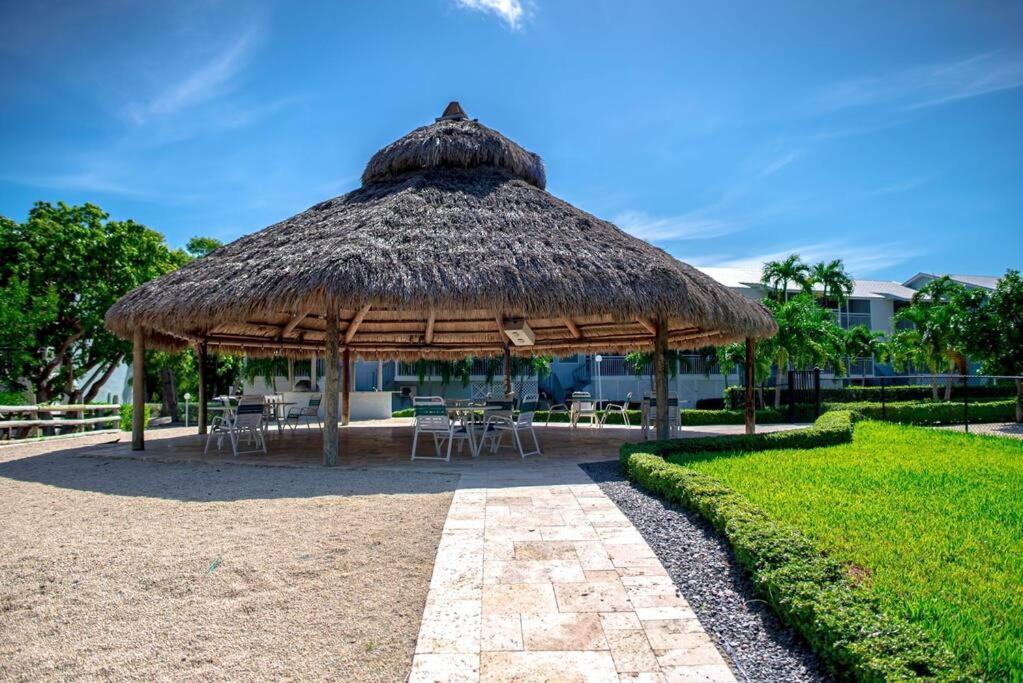 Overlooking Lagoon And Pool-free Golf Cart-kayaks Holiday home
