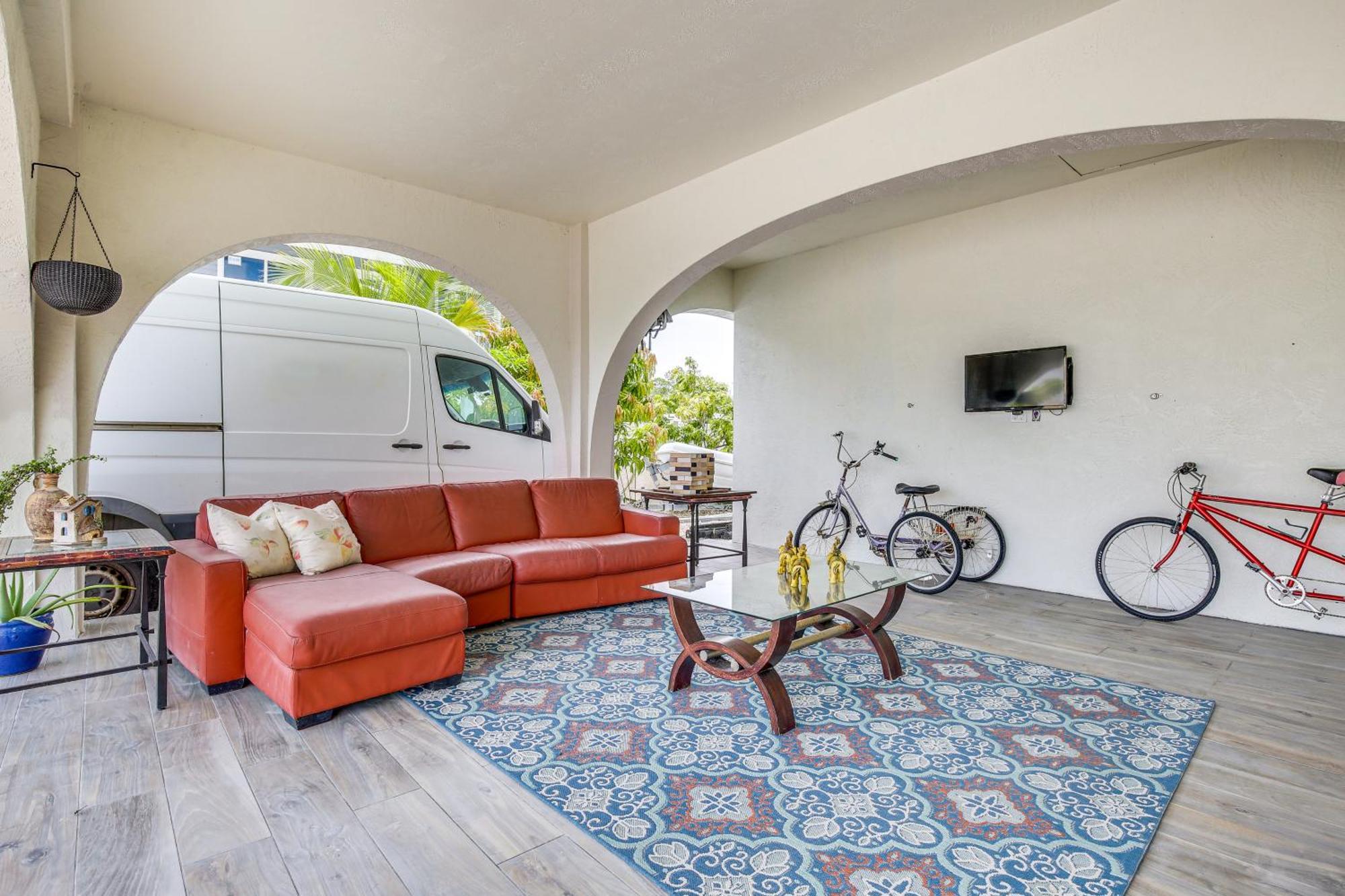 Waterfront Oasis With Boat Dock And Swim Key Largo