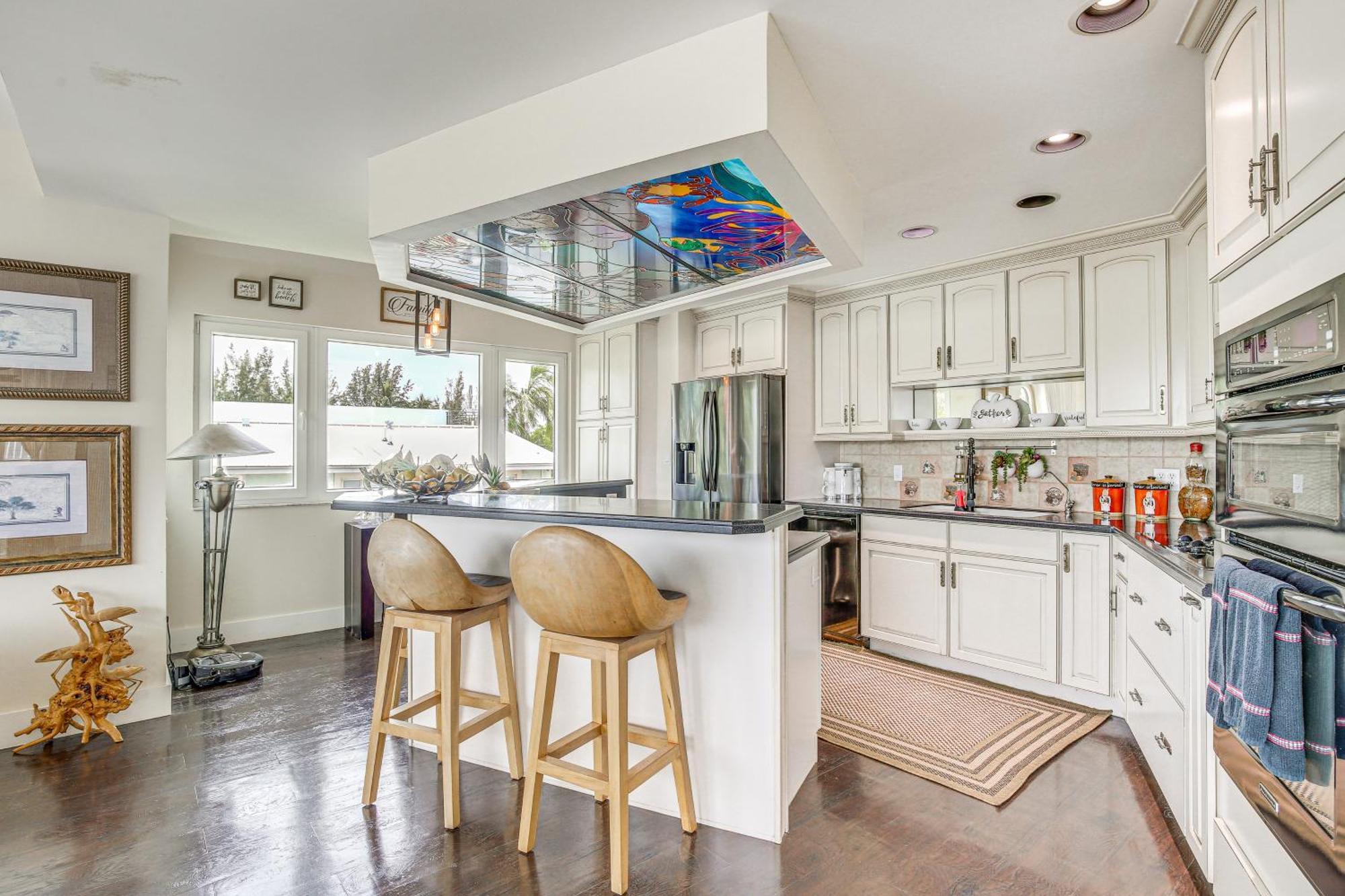 Waterfront Oasis With Boat Dock And Swim Key Largo