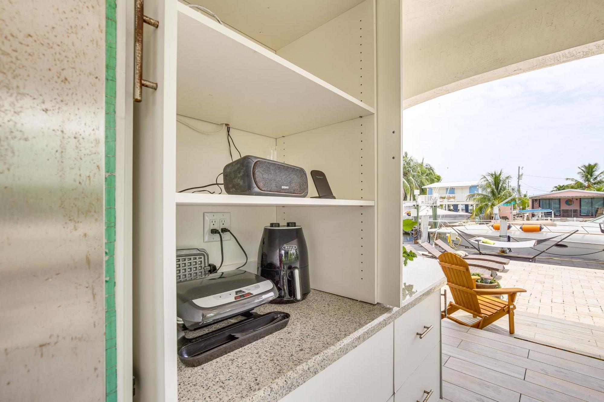Waterfront Oasis With Boat Dock And Swim Holiday home Key Largo