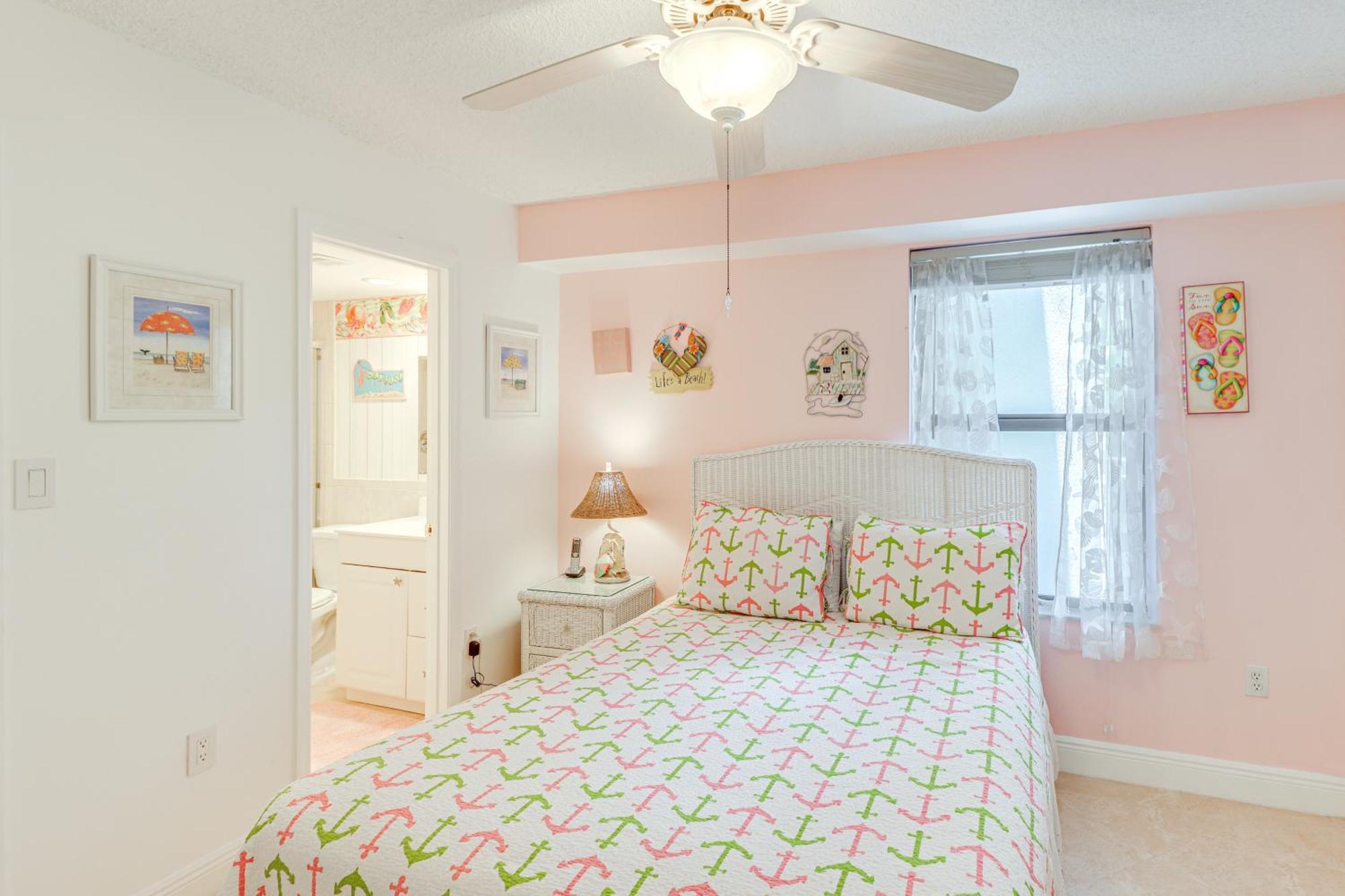 - Community Pool, Marina And Beach! * Key Largo