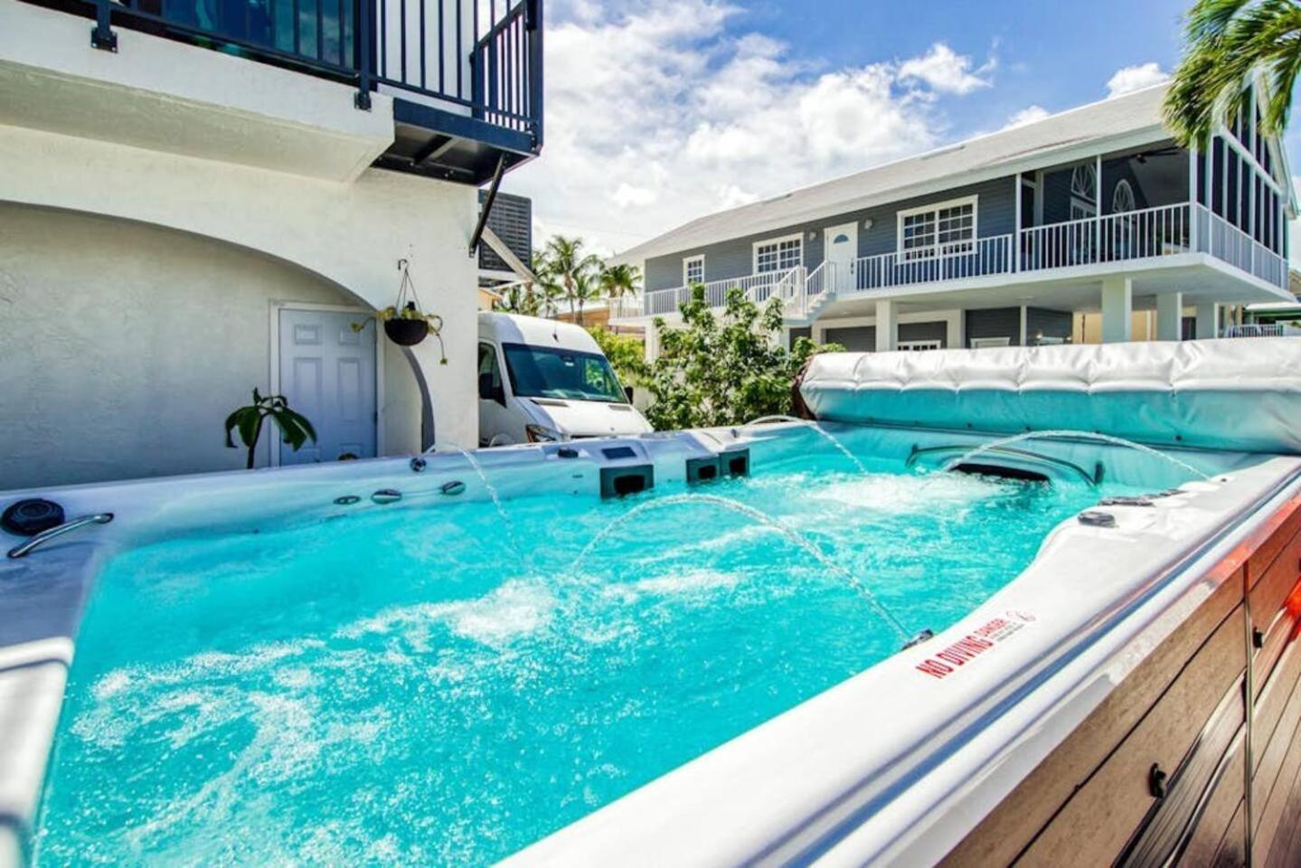350a Waterfront Oasis With Hot Tub Key Largo