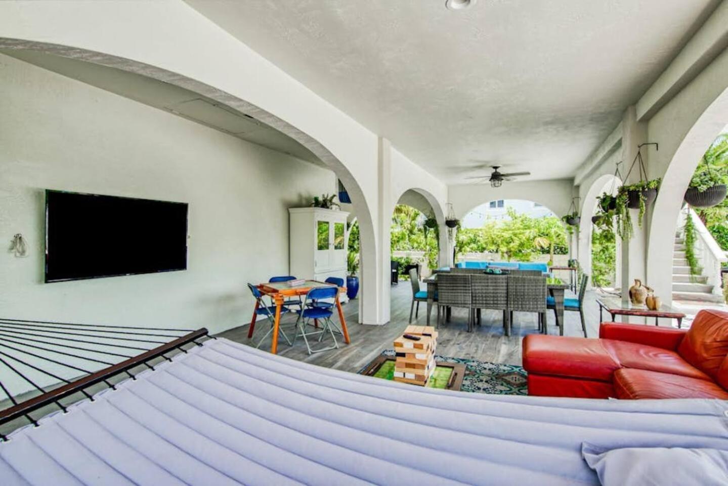 Apartment 350a Waterfront Oasis With Hot Tub Key Largo