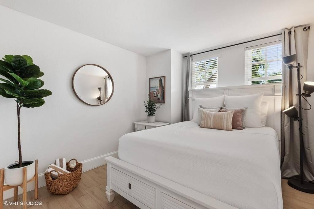Mariners 210 Great Location With Marina Views