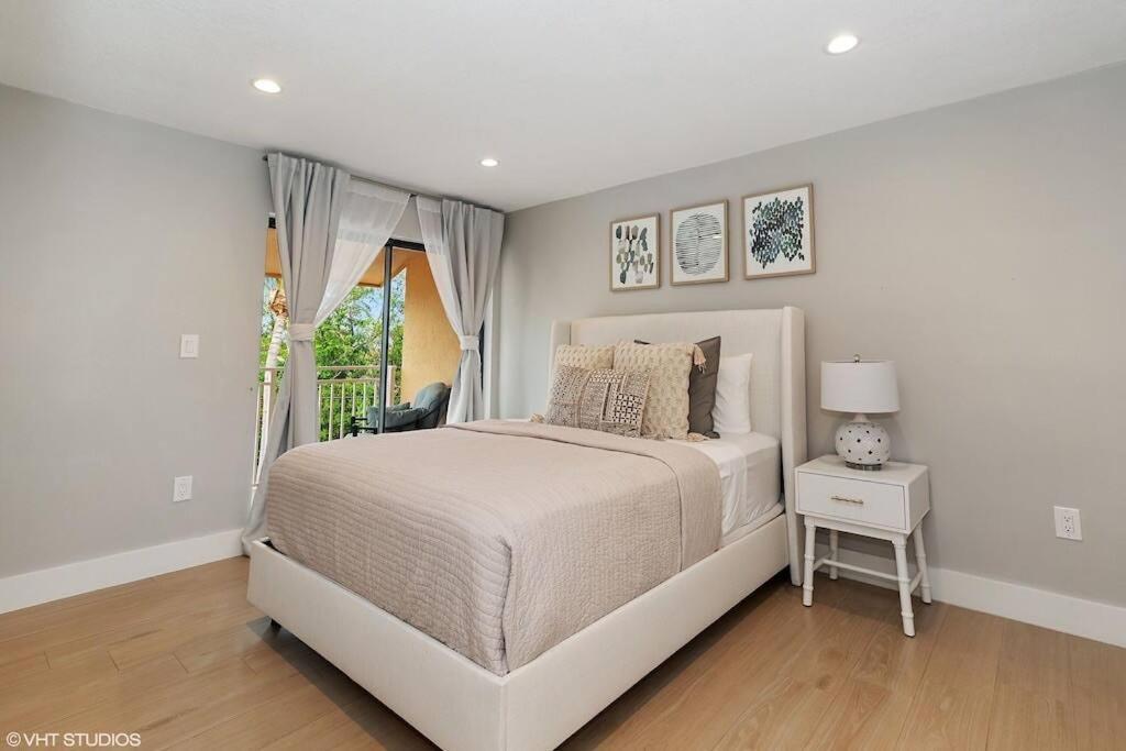 Kawama L4 In Key Largo, Beach, Lagoon, Pools, Tennis And Free Bikes Holiday home Key Largo