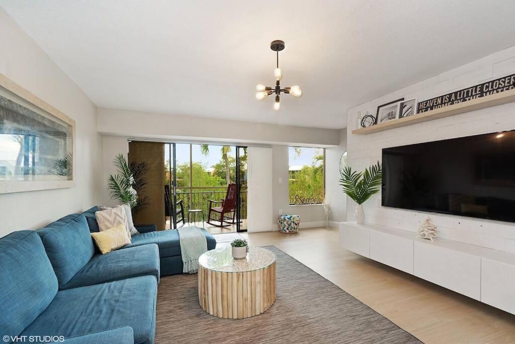 Kawama L4 In Key Largo, Beach, Lagoon, Pools, Tennis And Free Bikes Holiday home *