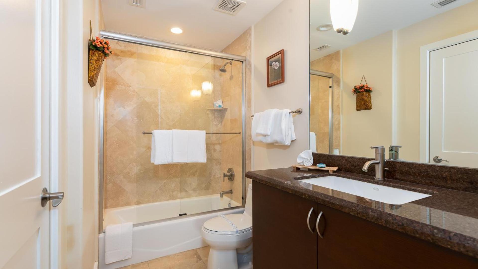 Apartment 124 Mariners Club