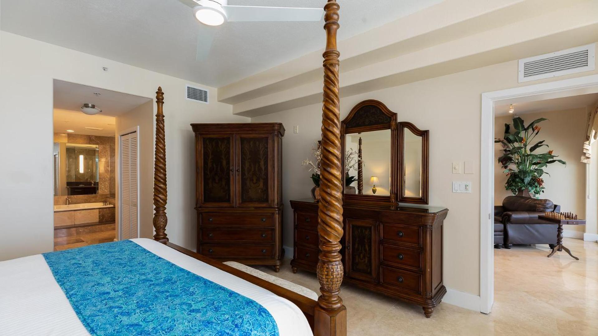 124 Mariners Club * Key Largo