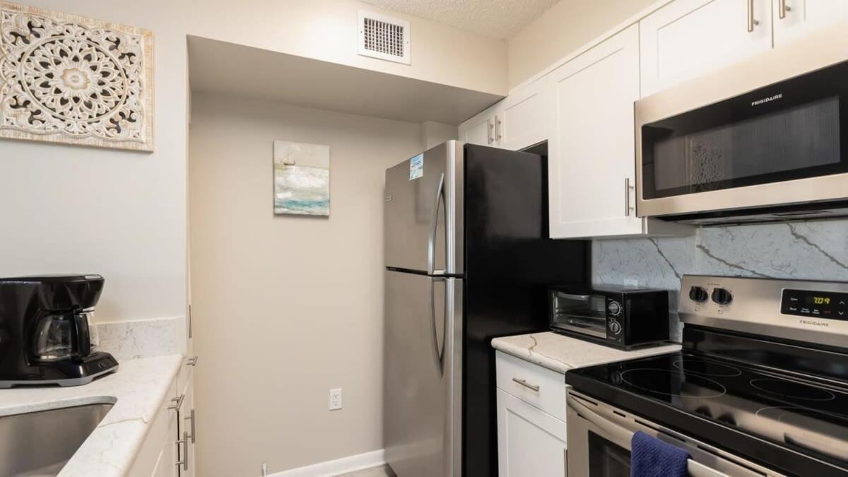 Marina To Ocean View Ocean Pointe 5308 Holiday home *