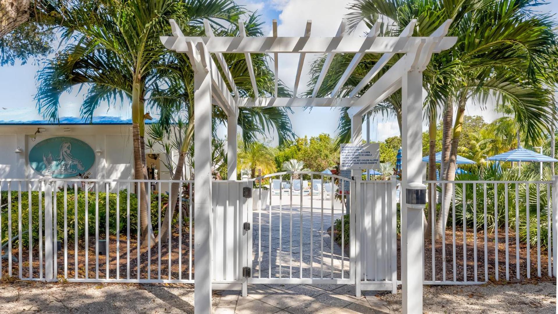 Holiday home Baha Penthouse Ocean Pointe 1416 *