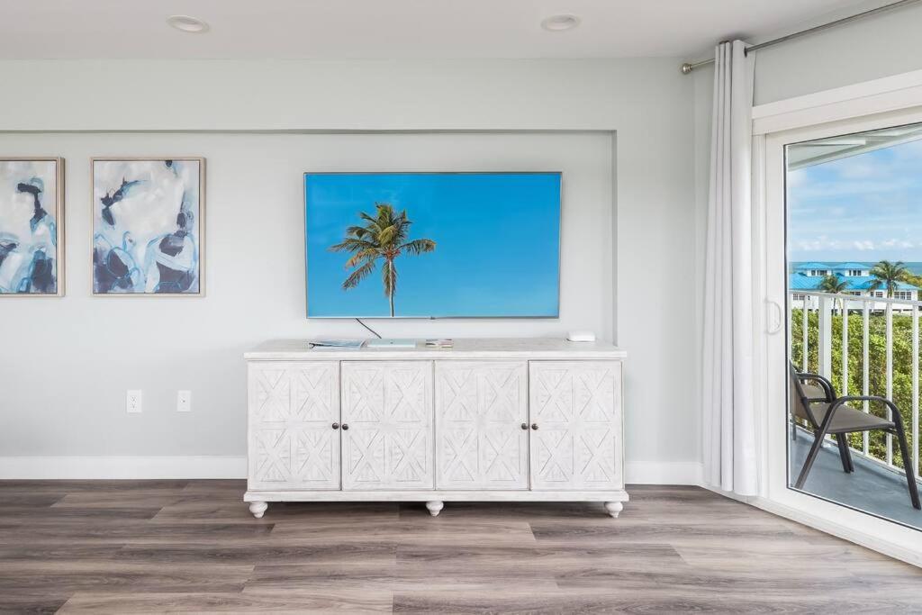 Ocean View Corner Penthouse Ocean Pointe 5416 Holiday home Key Largo