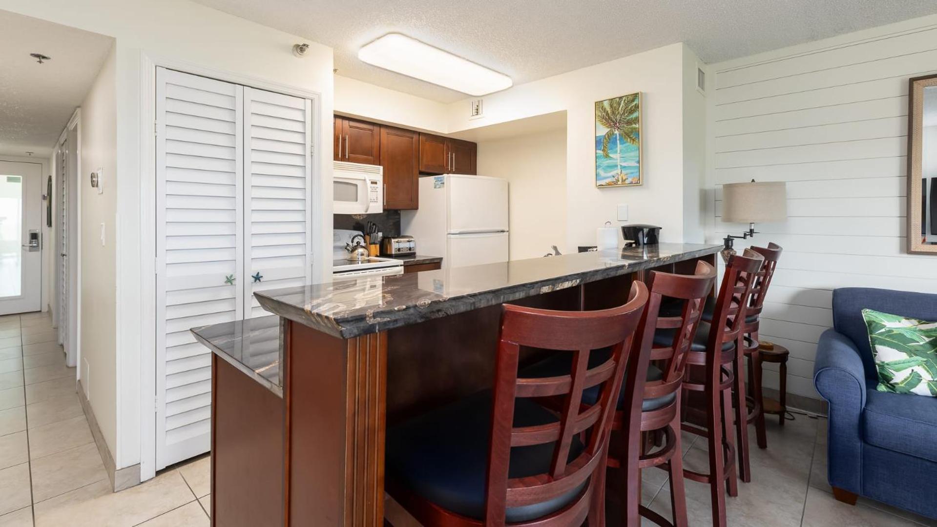 Modern And Coastal Ocean Pointe 2307 *
