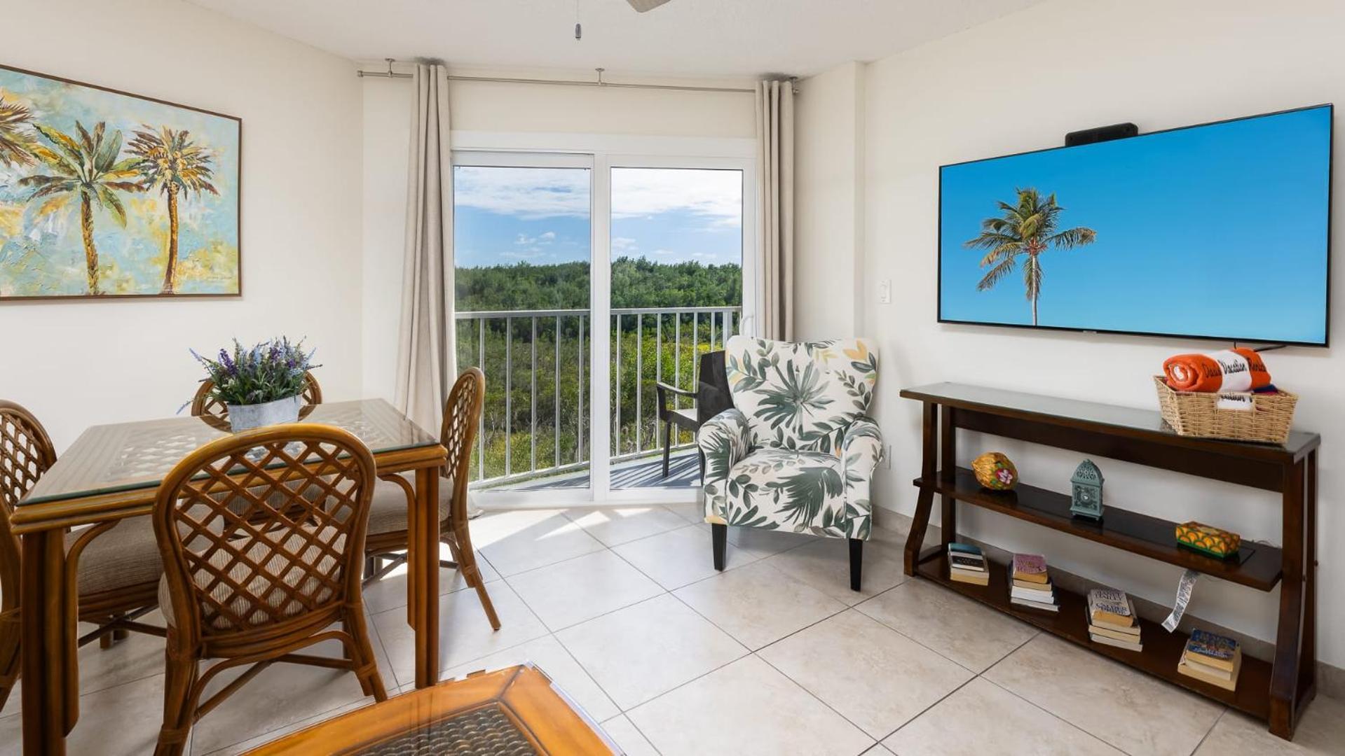 Modern And Coastal Ocean Pointe 2307 *