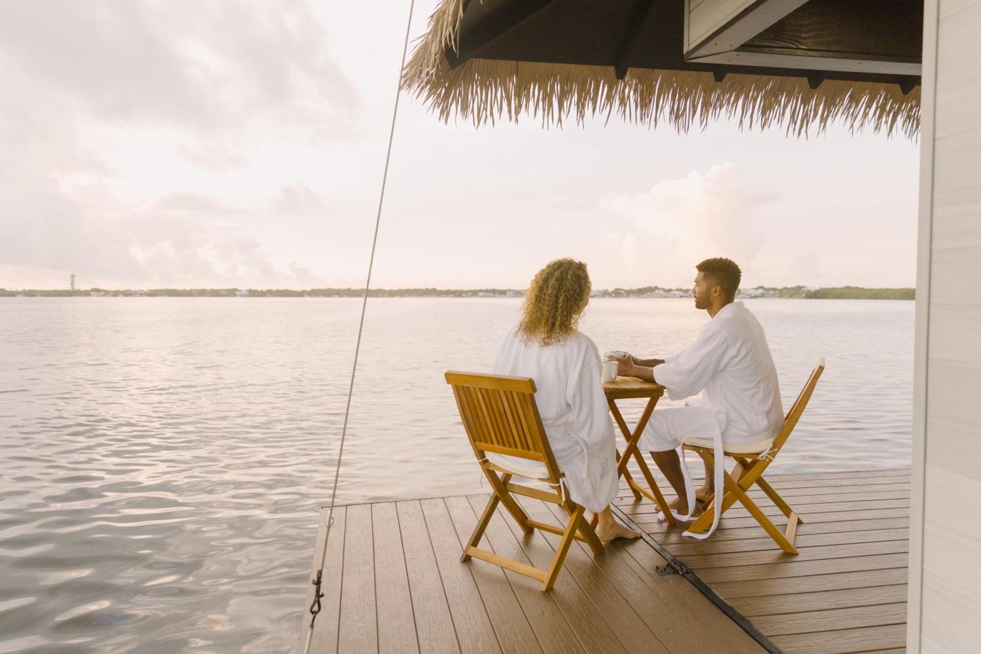 Floating Oasis - Luxury Private With Modern Amenities Botel Key Largo