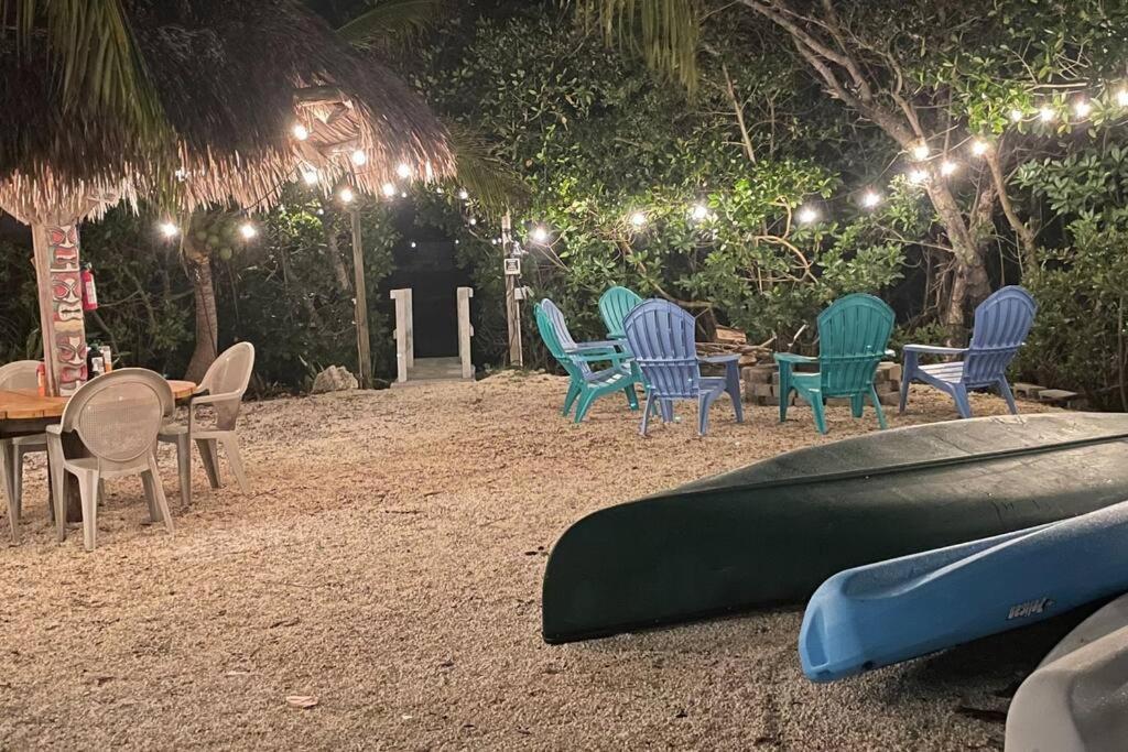 Tidemark - Private Swim Spa, Tiki, 200ft Of Waterfront Dockage Holiday home