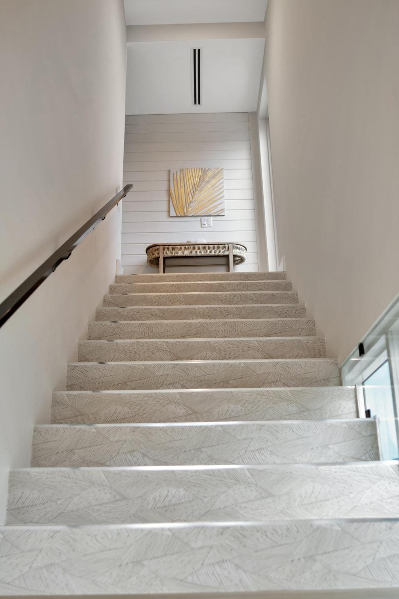 Holiday home Keys Casa - Elegant Waterfront Retreat, Sleeps 16, Elevator, Private Dock, Putt-putt