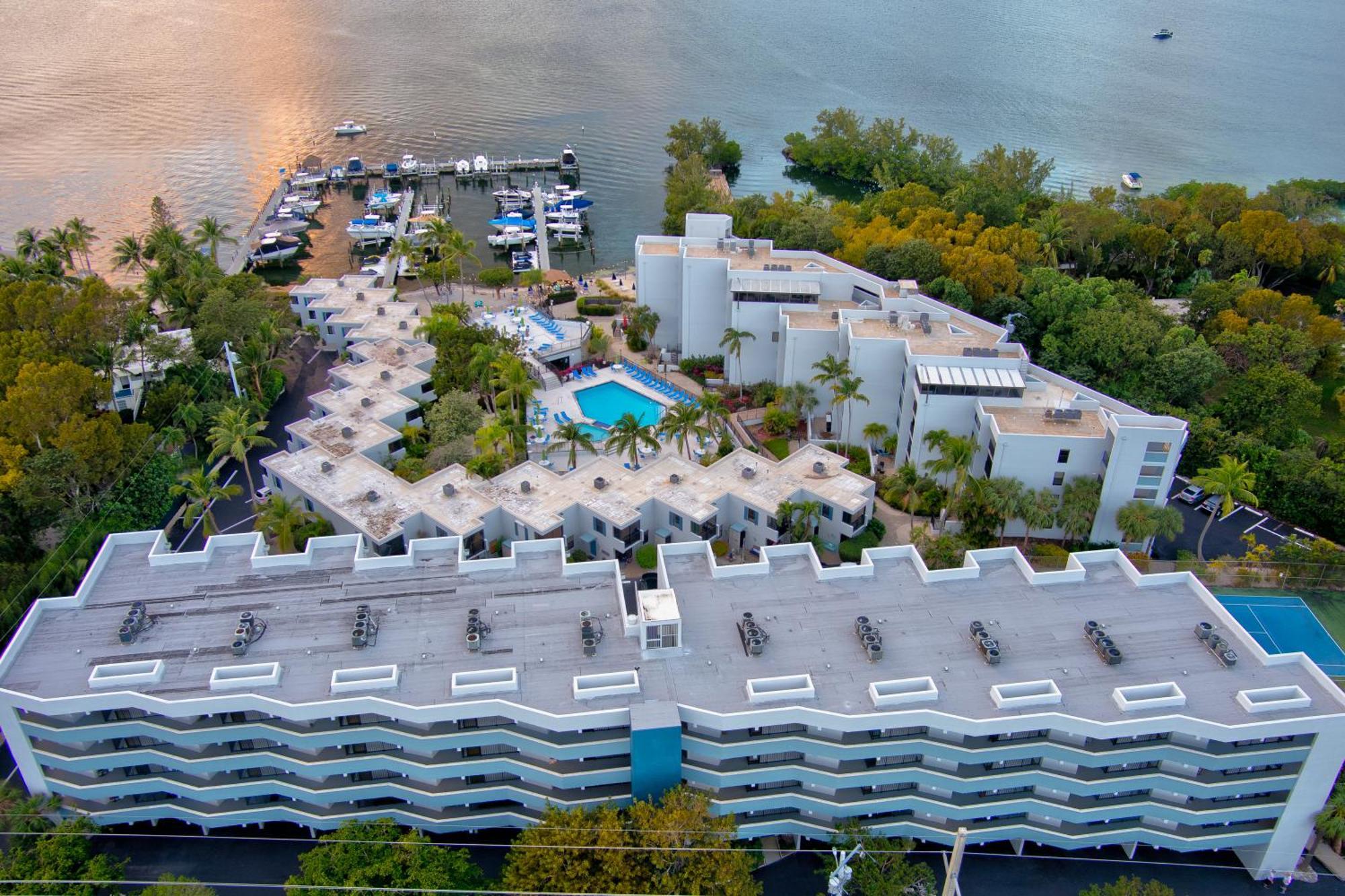 2br In W Pool And Sunset Views Aparthotel *