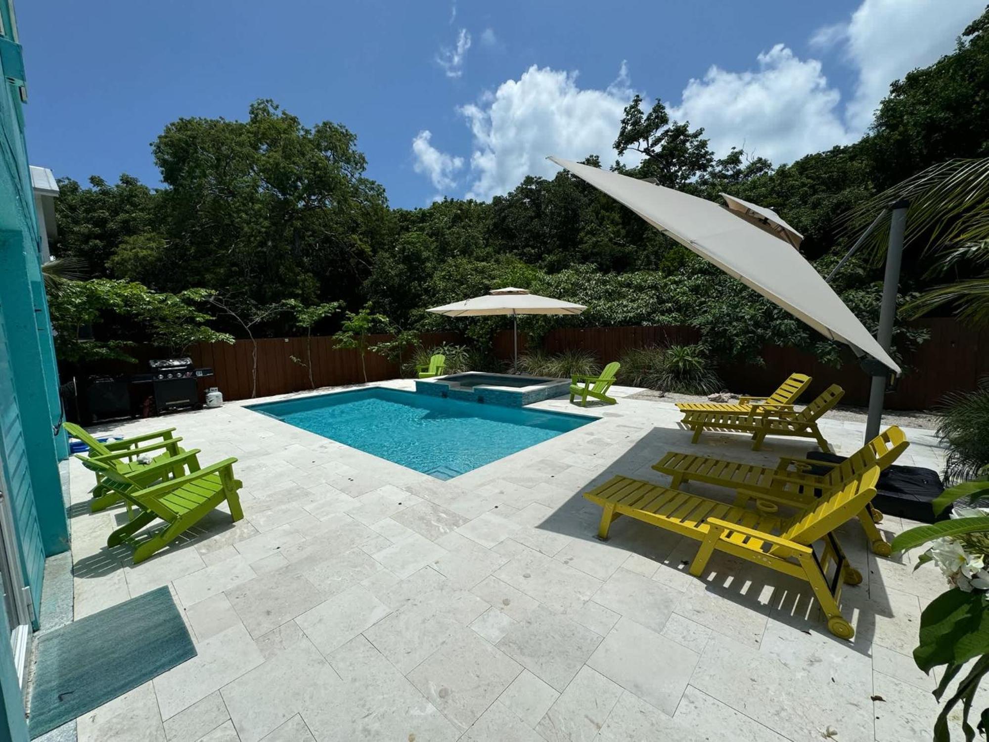With And Pool * Key Largo