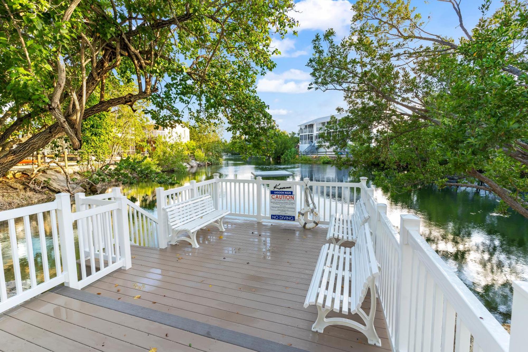 Tower 2 Master Suites, 2 Kings Beds, Marina Apartment Key Largo