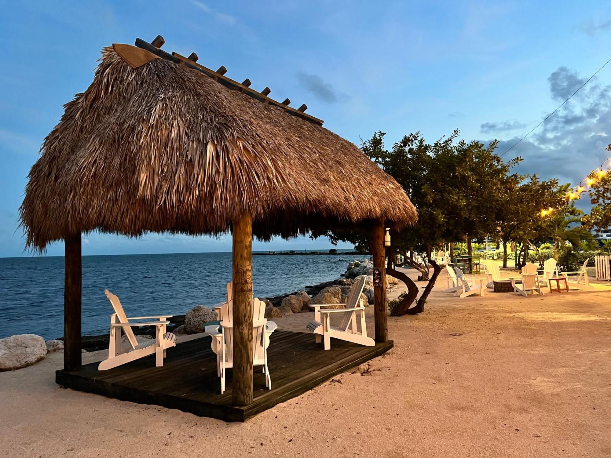 Tower 2 Master Suites, 2 Kings Beds, Marina Apartment Key Largo