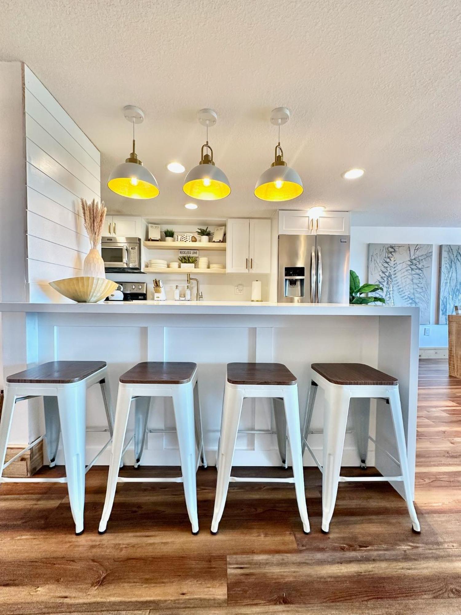Tower 2 Master Suites, 2 Kings Beds, Marina Apartment Key Largo