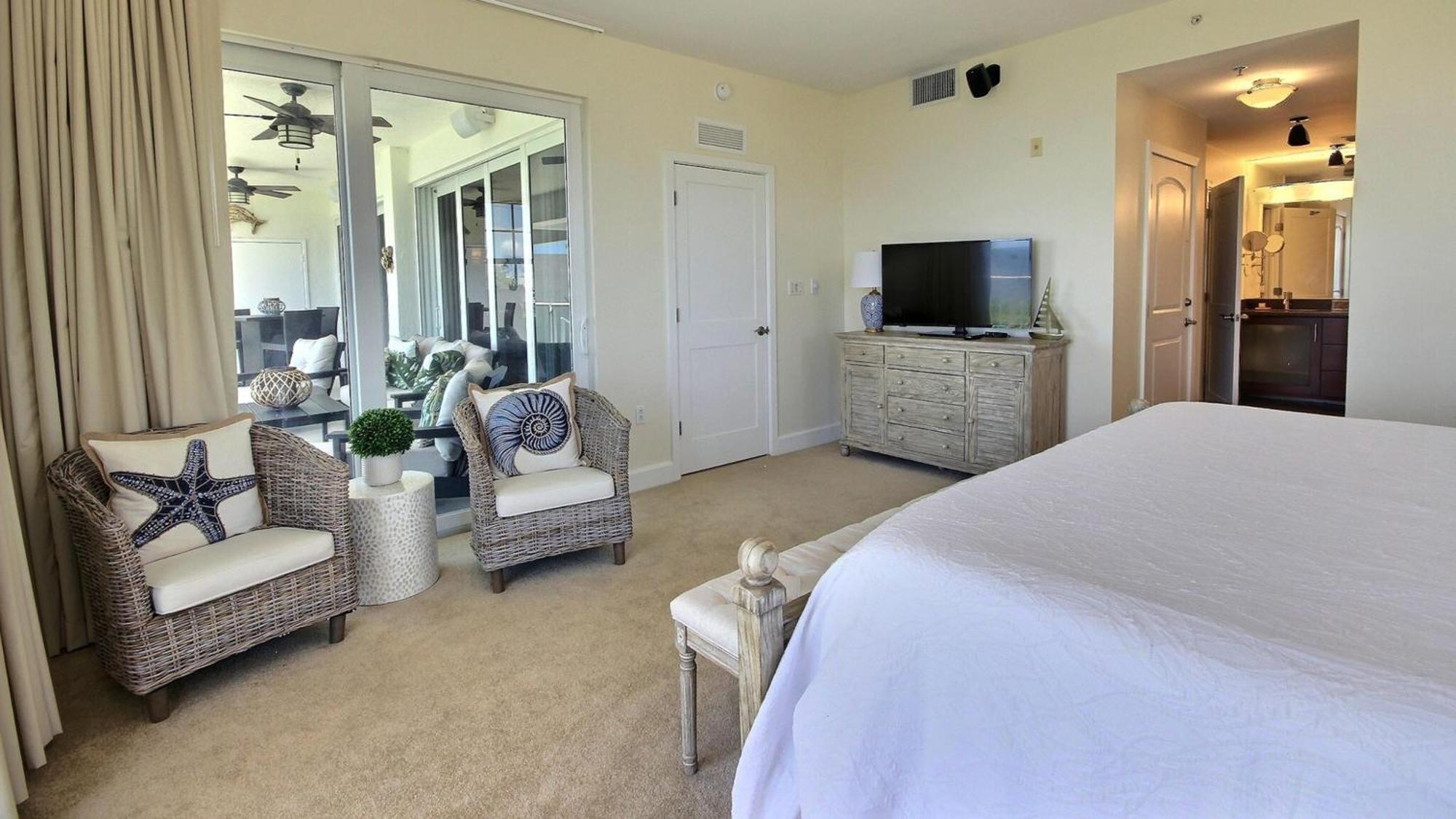 311 Mariners Club * Key Largo