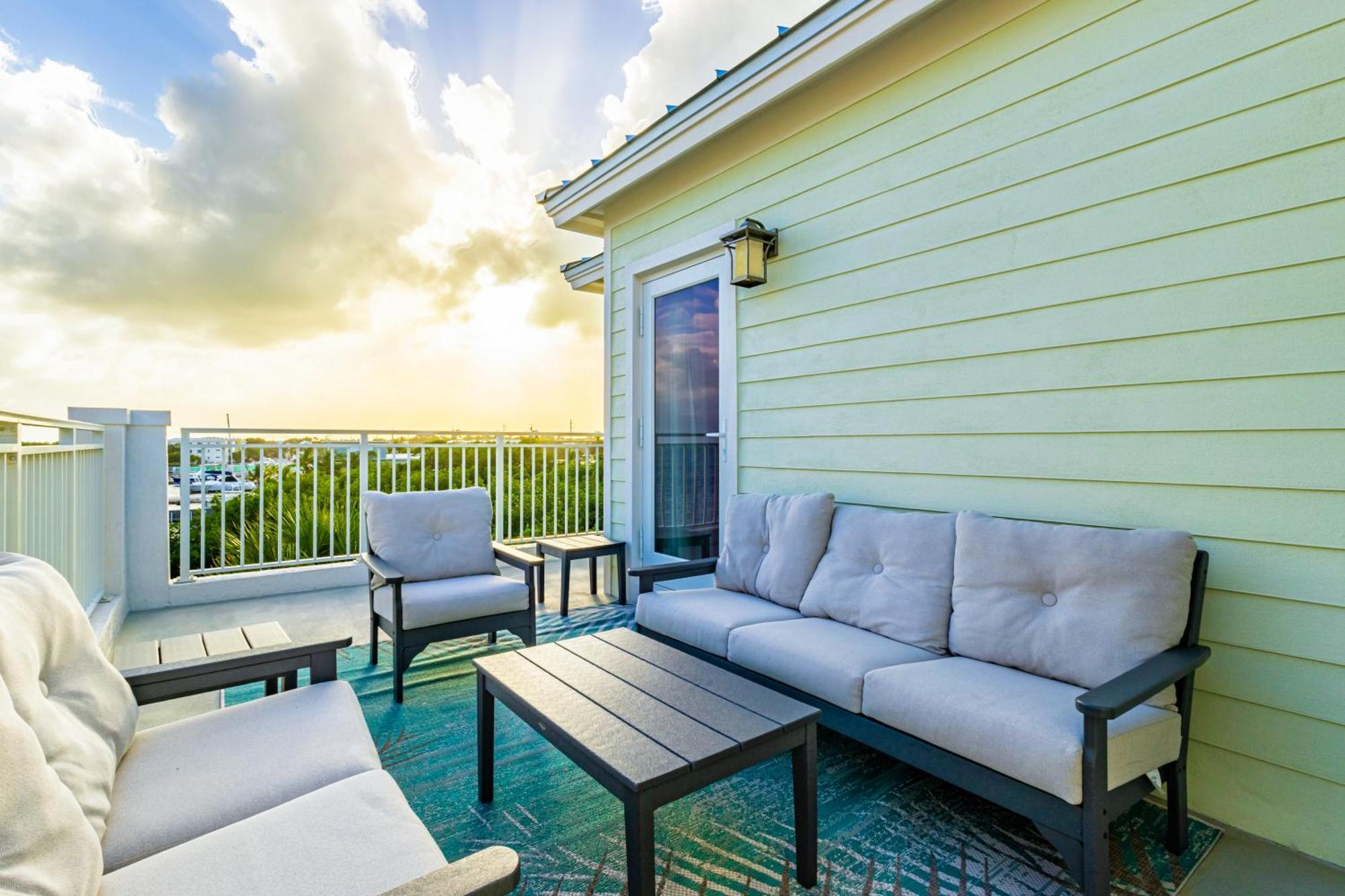 Coastal Oasis 44 Key Largo