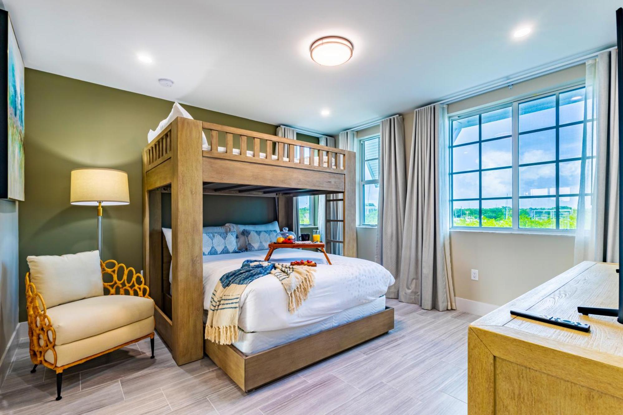 Coastal Oasis 44
