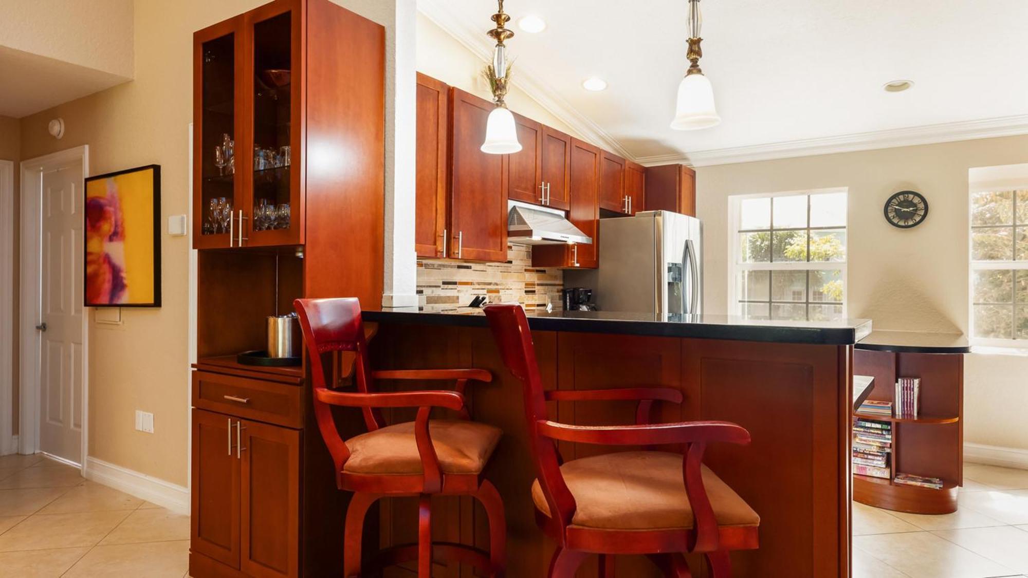 809 Mariners Club Apartment *