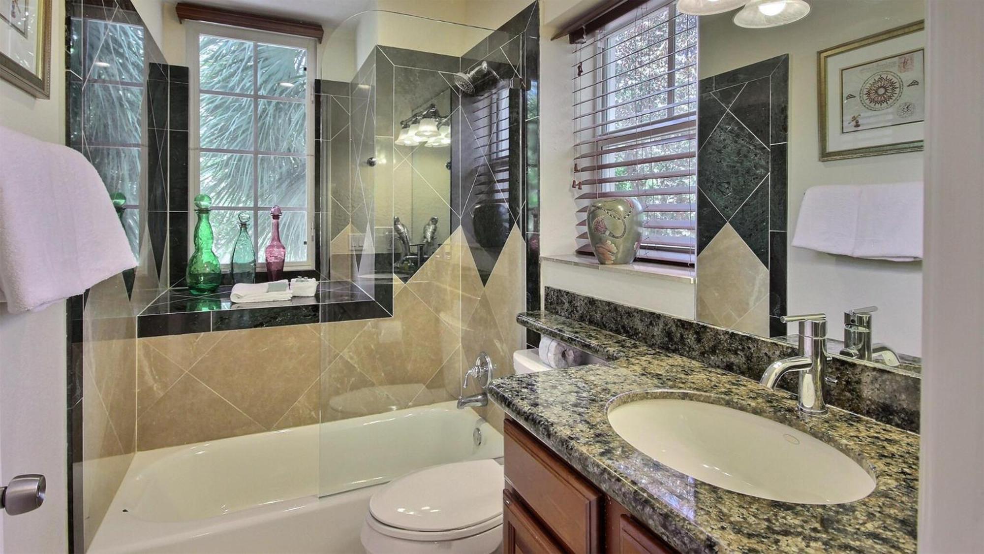 Apartment 608 Mariners Club Key Largo