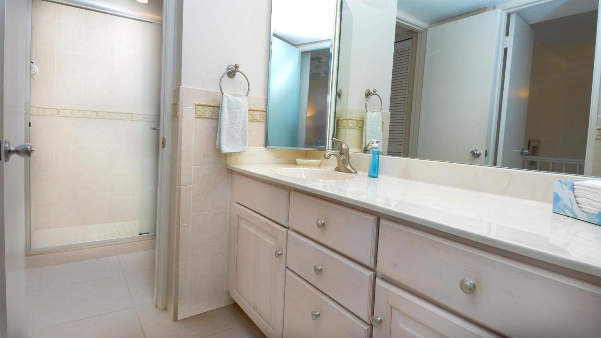 C 14 Moon Bay Apartment Key Largo