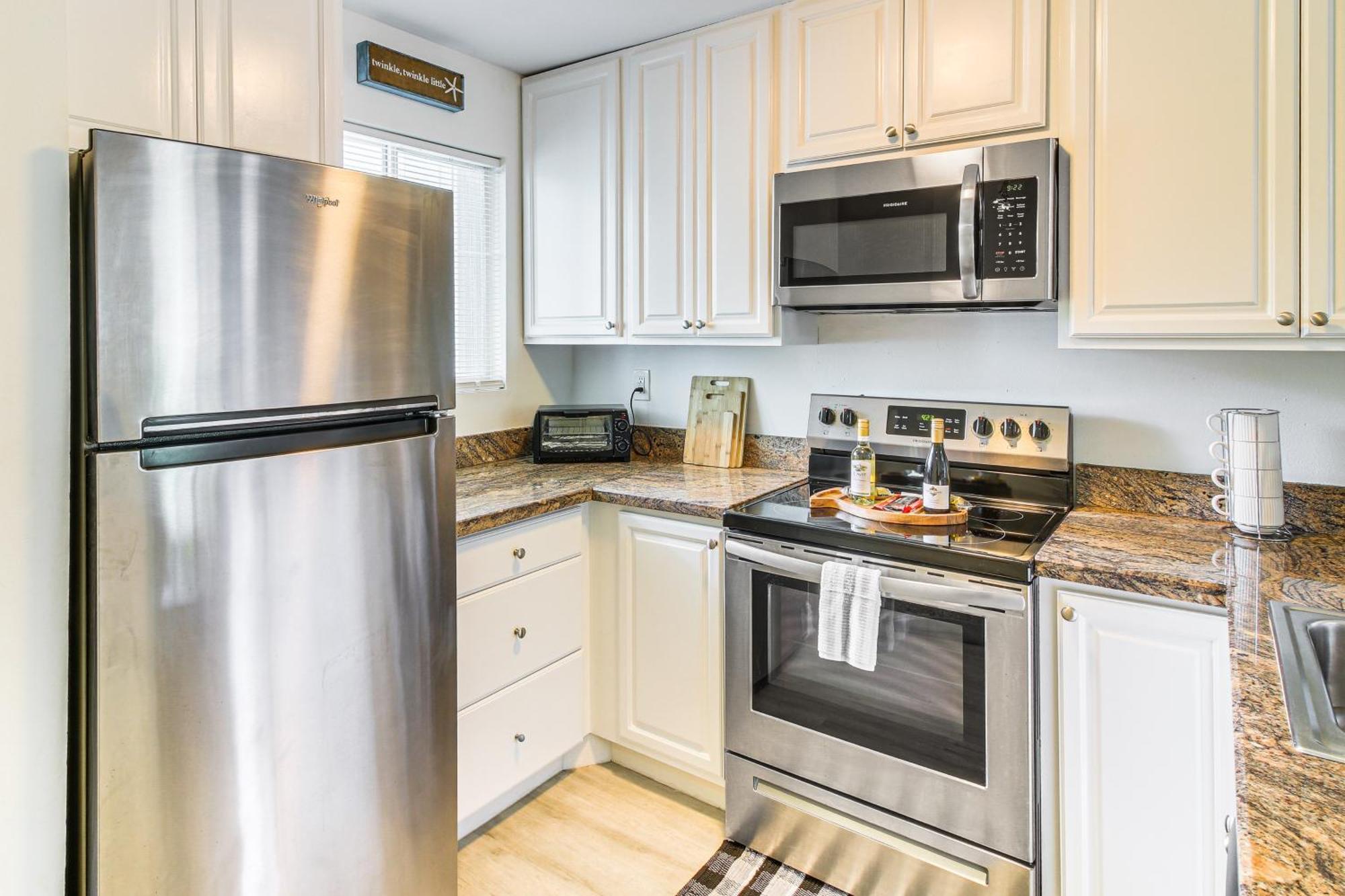 Apartment Marina And Pool Access On-site Escape Key Largo