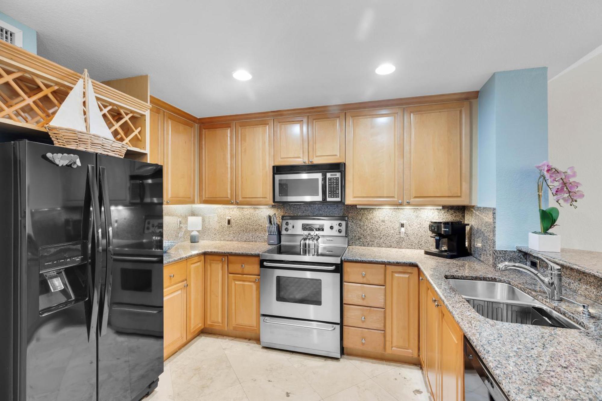 Apartment Deja Blue At Mariner's Club, 2 Pools, Fitness Center, Marina And Key Largo