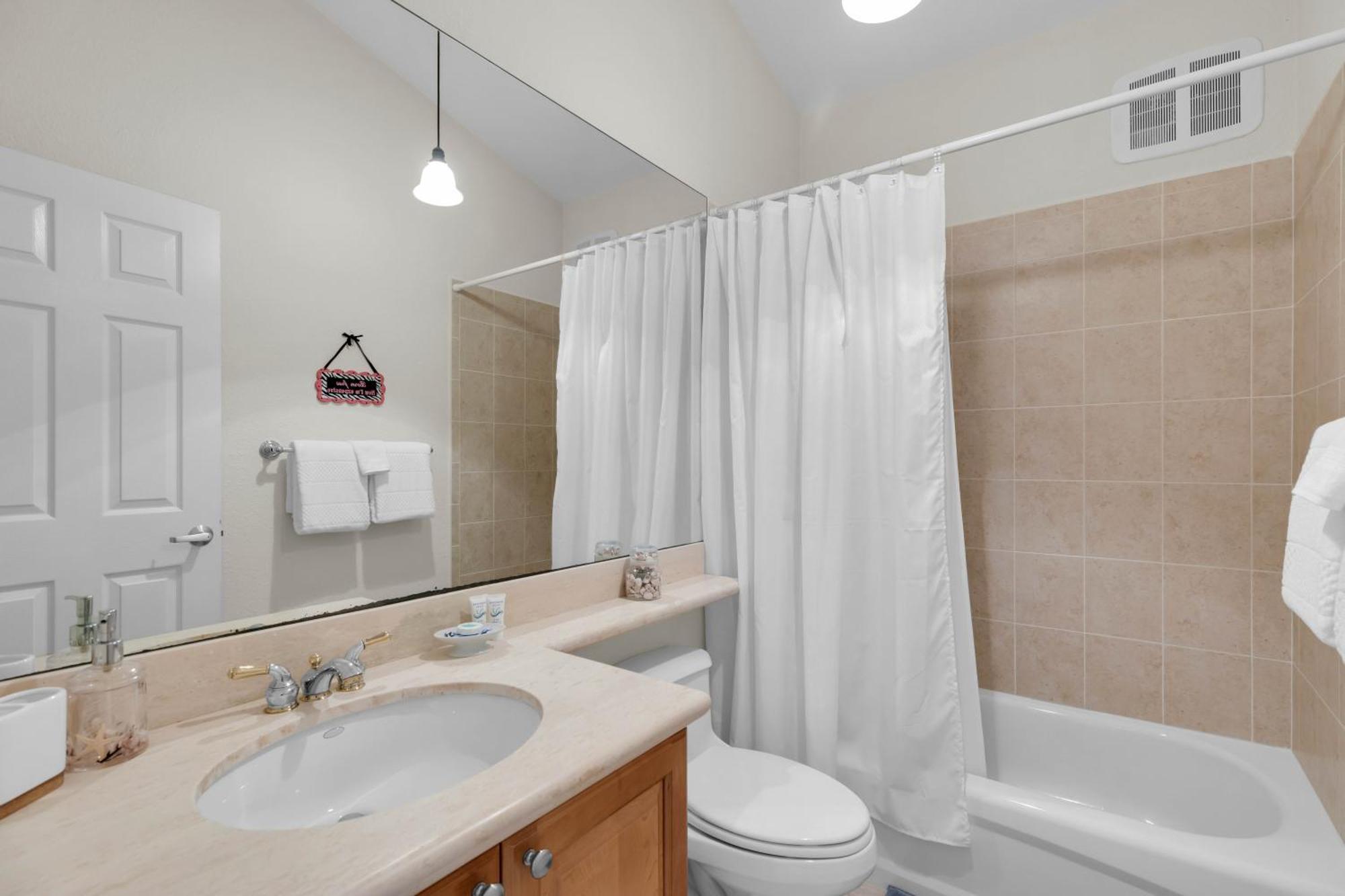 Deja Blue At Mariner's Club, 2 Pools, Fitness Center, Marina And Apartment