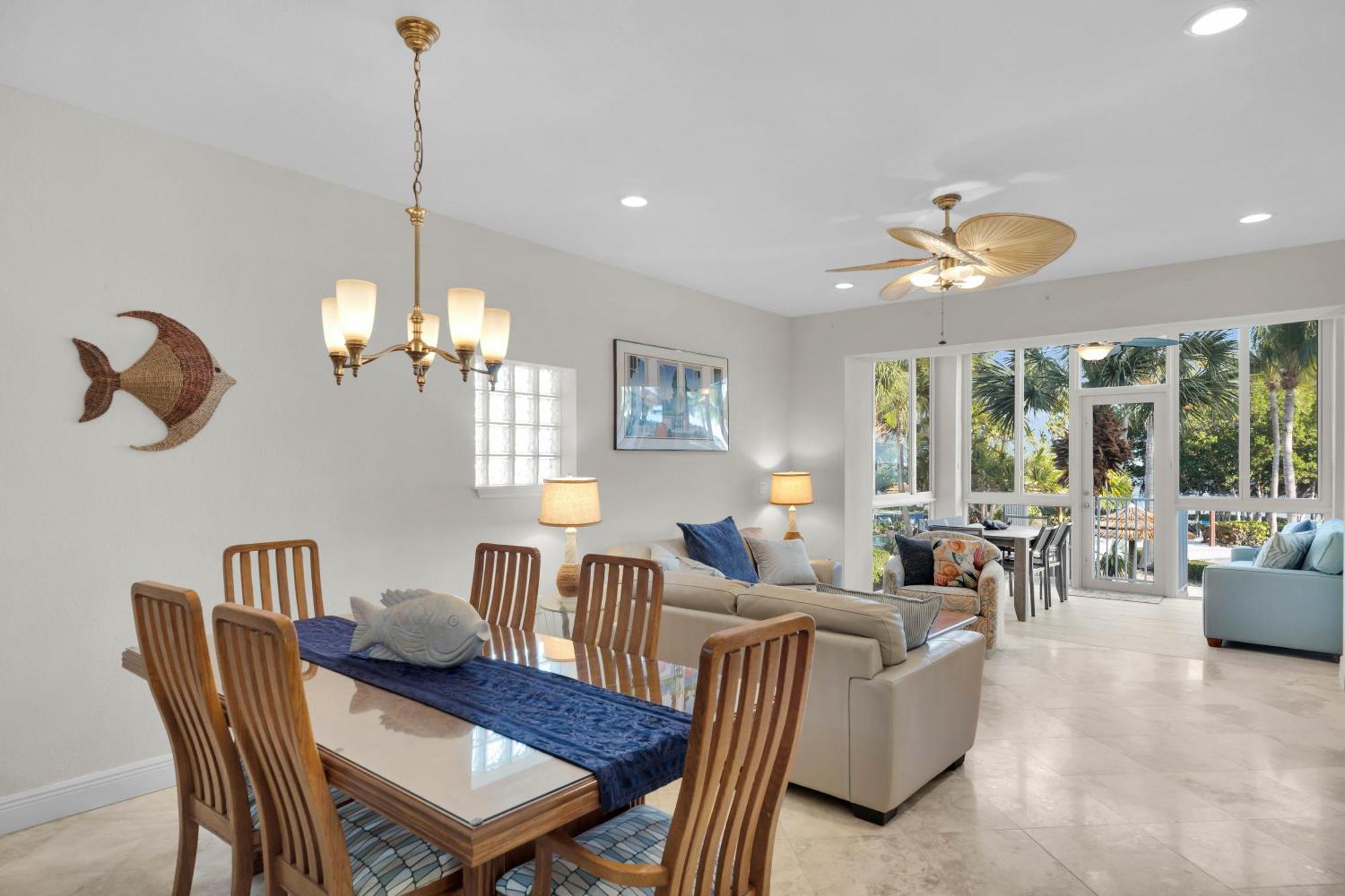 Apartment Deja Blue At Mariner's Club, 2 Pools, Fitness Center, Marina And *