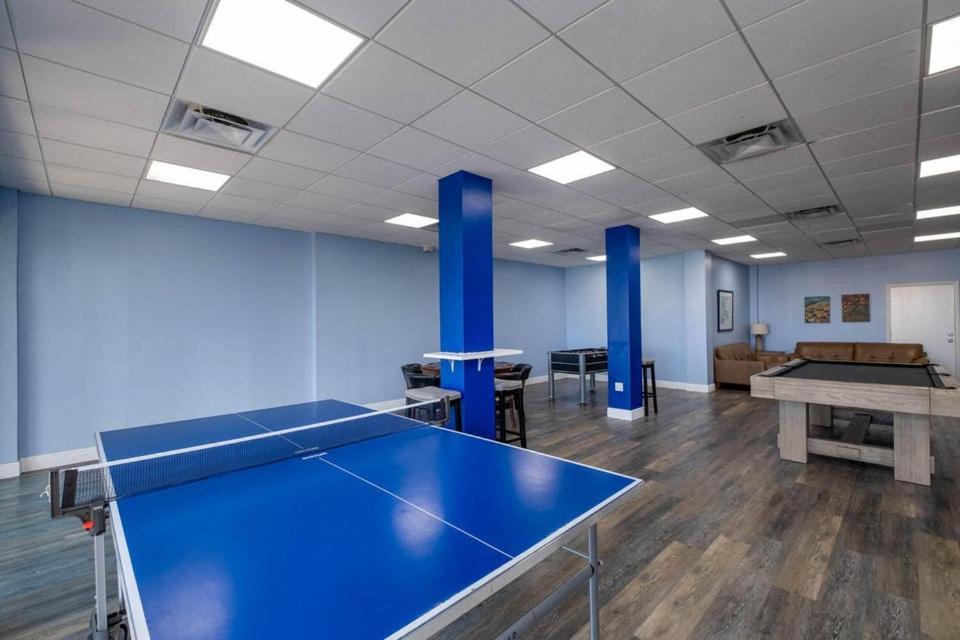 Deja Blue At Mariner's Club, 2 Pools, Fitness Center, Marina And *