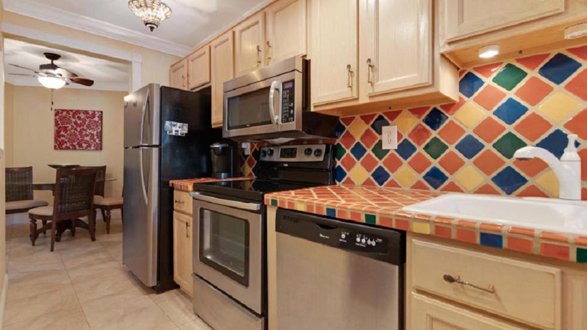 B 105 Moon Bay Apartment Key Largo