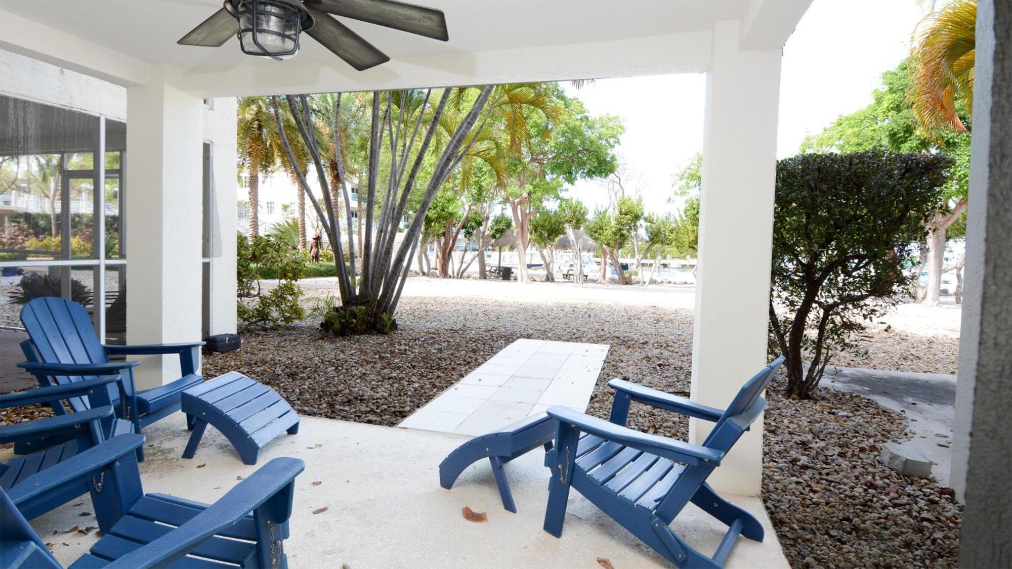 Apartment 207 Mariners Club