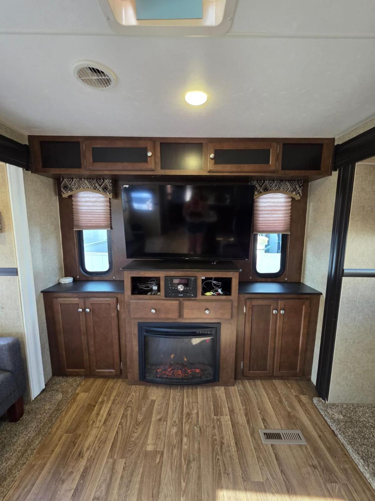Resort Camper Rv *