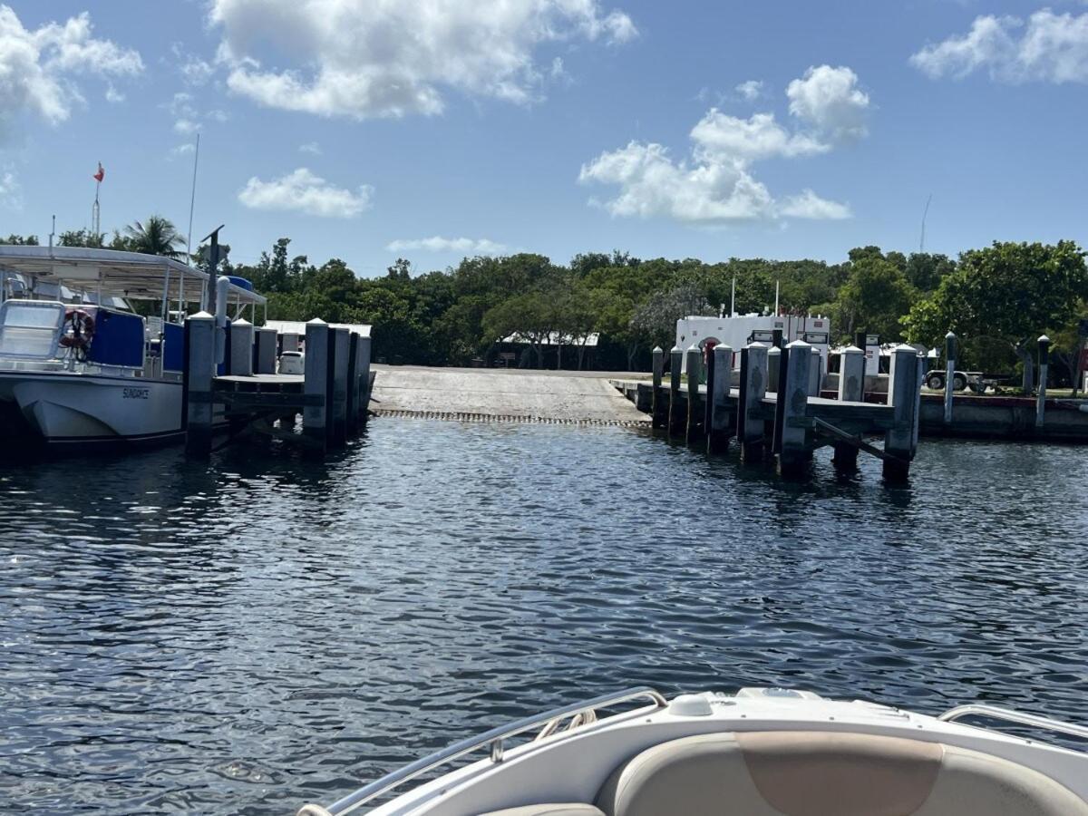 Waterfront 5 * Key Largo