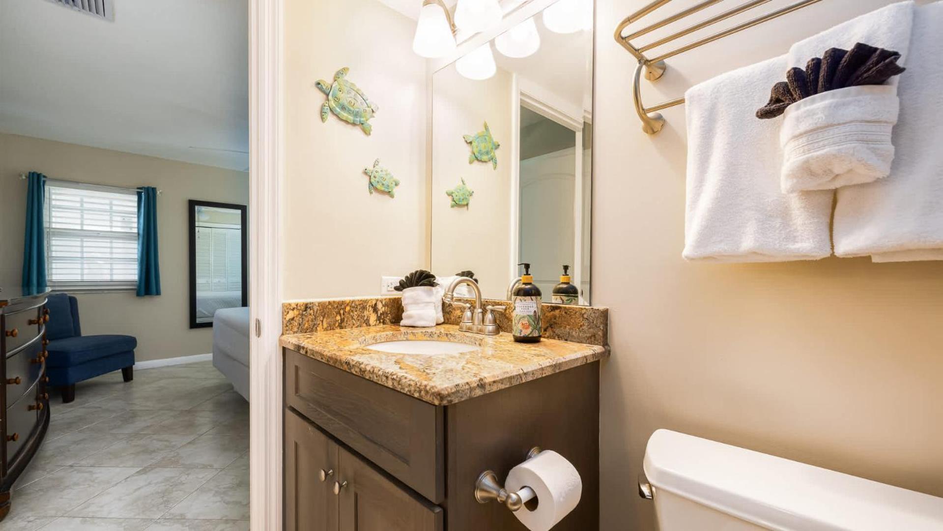 Apartment Sunrise Sanctuary - Floor Ocean Pointe 2415