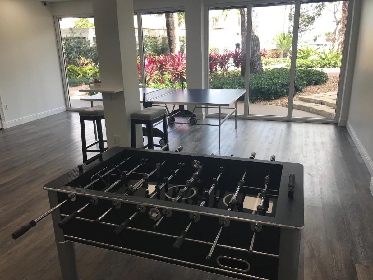 Licensed Mgr - 4/3.5 Modern - Key Largo's Upscale Oceanfront Destination! Holiday home *